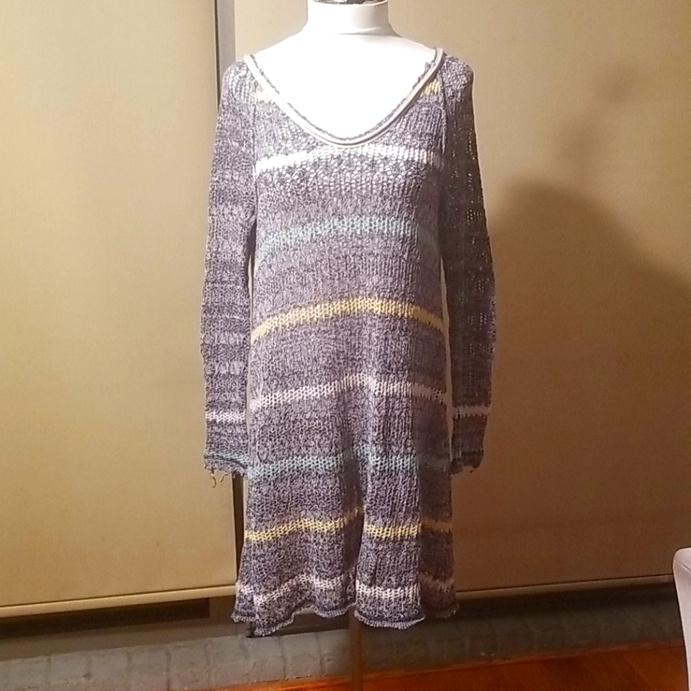 Free People tunic knit open back